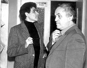 Владимир Порудоминский и Натан Эйдельман в библиотеке Житомира в 1981 году