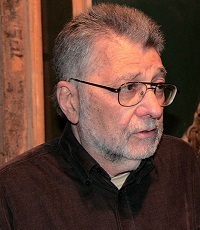 Петровский Мирон Семёнович (1932-2020) - украинский и российский литературовед.