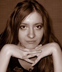Медведева Екатерина Александровна (р.1980) - писатель.