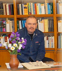 Каштанов Юрий Евгеньевич (р.1960) - художник, писатель.