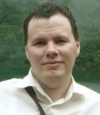 Лисаченко Алексей Владимирович (р.1976) - писатель, юрист.
