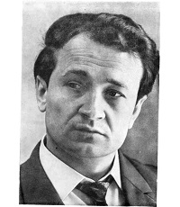 Мирнев Владимир Никанорович (1937-2012) - писатель.