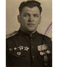 Великанов Василий Дмитриевич (1906-1985) - писатель.