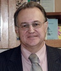 Ващенко Александр Владимирович (1947-2013) - филолог, переводчик.