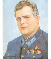 Водопьянов Михаил Васильевич (1899-1980) - лётчик.
