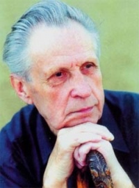Рогов Анатолий Петрович (1928-2015) - писатель, художник.