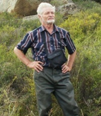 Щербаков Борис Васильевич (р.1939) - казахстанский писатель, учёный-биолог.