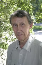 Чупров Олег (Альберт) Акимович (р.1939) - писатель.