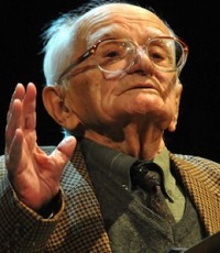 Петров Валери (Меворах Валери Нисим) (1920-2014) - болгарский писатель.
