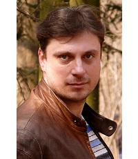 Олексяк Сергей Михайлович (р.1971) - актер, писатель, композитор, режиссер.