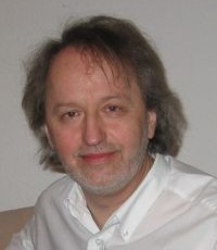 Клюев Евгений Васильевич (р.1954) - писатель, драматург, переводчик, филолог.