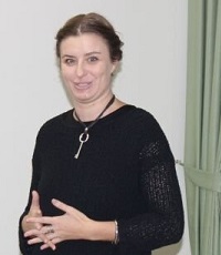 Кретова Кристина Александровна (р.1981) - писатель.