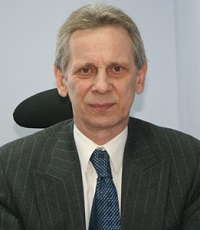 Любимов Юрий Юрьевич (1952-2014) - поэт, топ-менеджер.