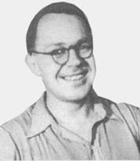 Пилявский Владимир Иванович (1910-1984) - архитектор, писатель.