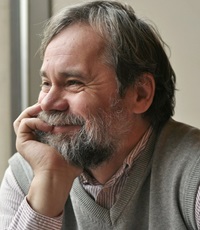 Носов Сергей Анатольевич (р.1957) - писатель.