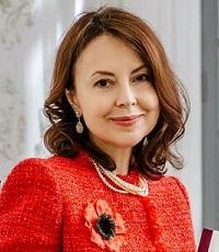 Риттина Наталья Юрьевна (р.1962) - писательница, публицист.