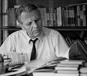 Смирнов Сергей Сергеевич (1915-1976) - писатель.