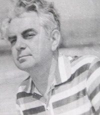 Максимов (Липович) Марк Давыдович (1918-1986) - поэт, драматург, публицист, переводчик.
