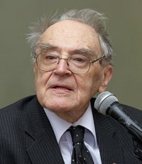 Шмидт Сигурд Оттович (1922-2013) - историк.