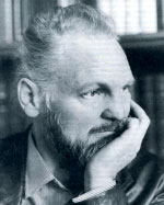 Крупин Владимир Николаевич (р.1941) - писатель.